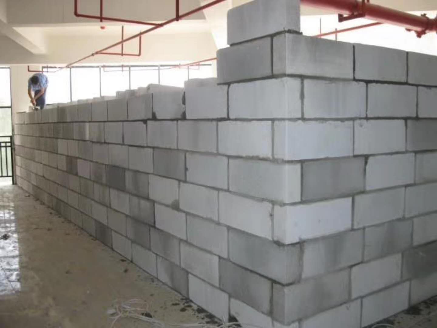 饶平蒸压加气混凝土砌块承重墙静力和抗震性能的研究
